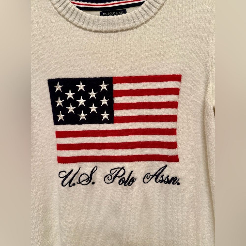 U.S. Polo Assn. American Flag Knit Sweater 🇺🇸
Ladies Medium (fits like XS) - Picture 4 of 6